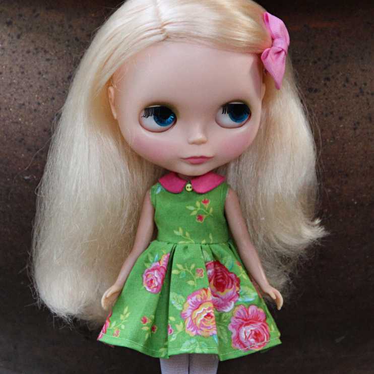 floral dress for blythe dolls