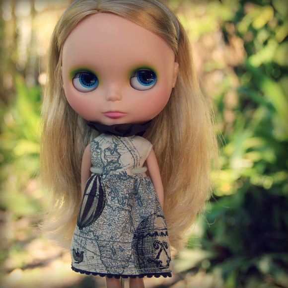 The Explorers Collection: Away dress for Blythe dolls