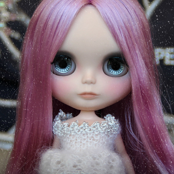 Snow Princess dress knitting pattern for Blythe dolls